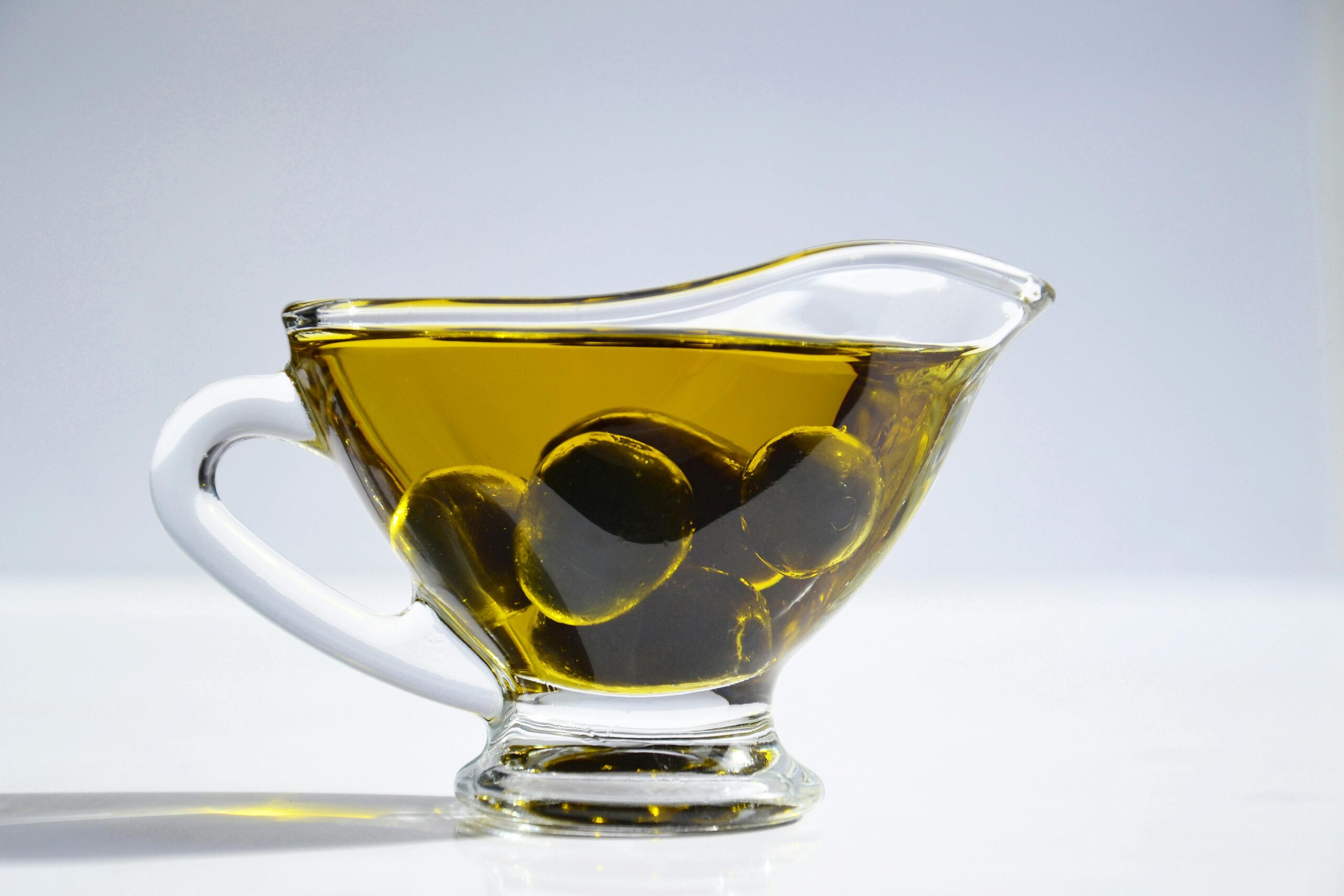 زیتون و روغن زیتون